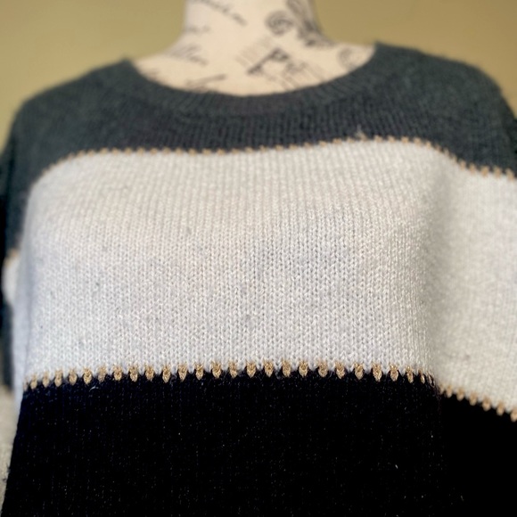 Cleo sweater for fall - Picture 6 of 11